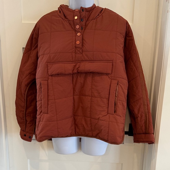 Women's Rust Quilted Puffer Jacket - Picture 2 of 7
